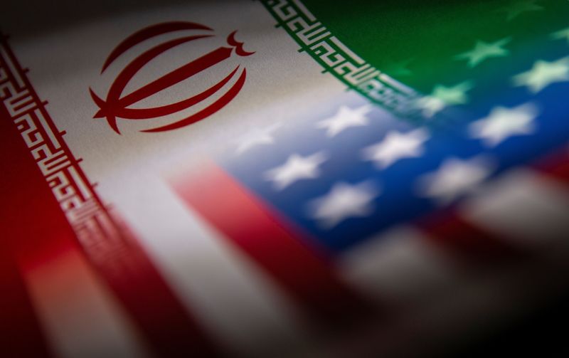 ریموند جیمز میگوید عملیات نظامی آمریکا در ایران «در این مرحله محتمل» است