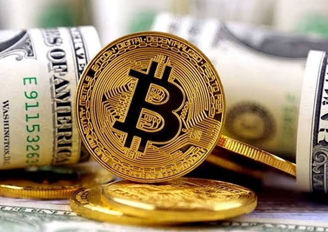 بیت‌کوین در آستانه ثبت رکورد جدید؛ سرمایه‌گذاران نهادی همچنان خریدار هستند